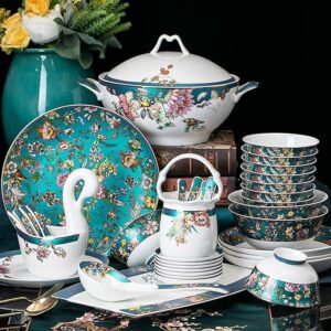 Set de table bleu floral avec un motif de cygnes, pour une touche d'élégance et de fraîcheur à votre table.